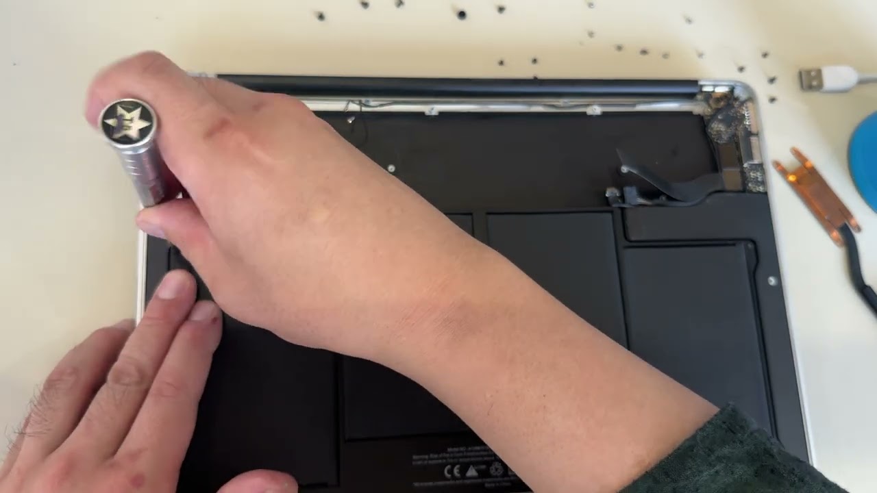 100%壊さず分解する作業感覚/時間と心】MacBook Air A1466 バッテリー