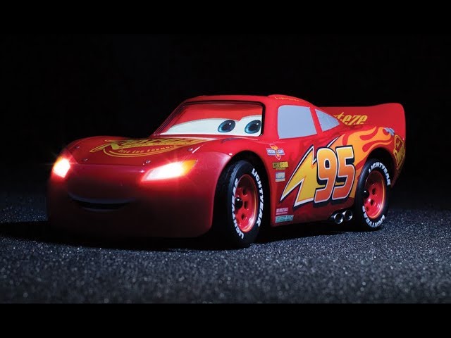 Sphero Ultimate Lightning McQueen Review - YouTube