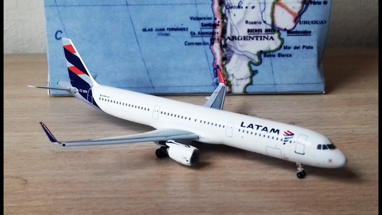 Aeroclassics 1:400 LATAM Chile Airbus A321-200 | Unboxing and