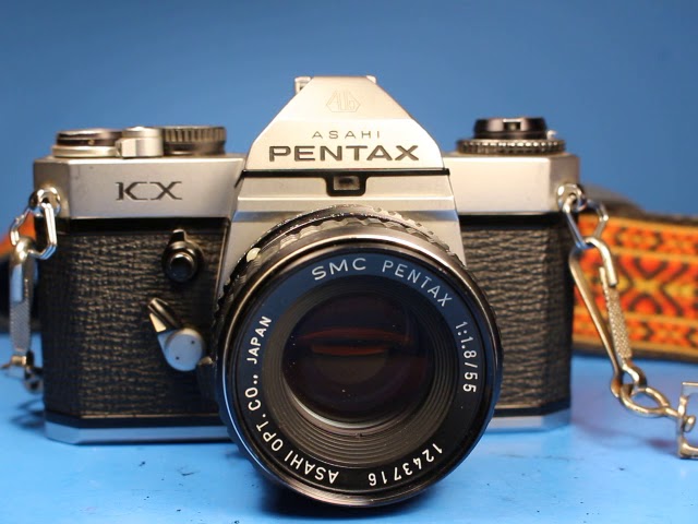Pentax KX with 55mm F1 8 lens - YouTube