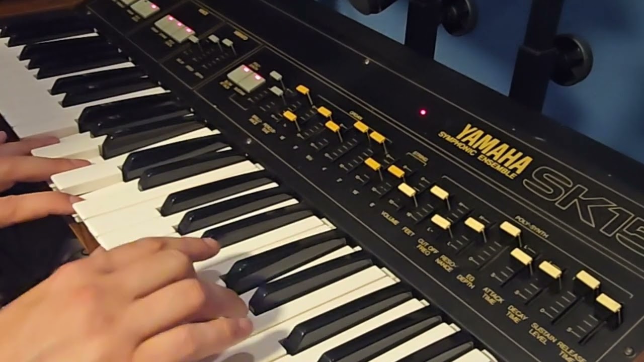Yamaha SK15 | A Mysterious Synthesizer - YouTube