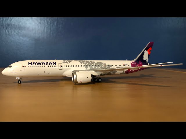 NG Models Hawaiian Airlines 787-9 1/400 Scale Review - YouTube