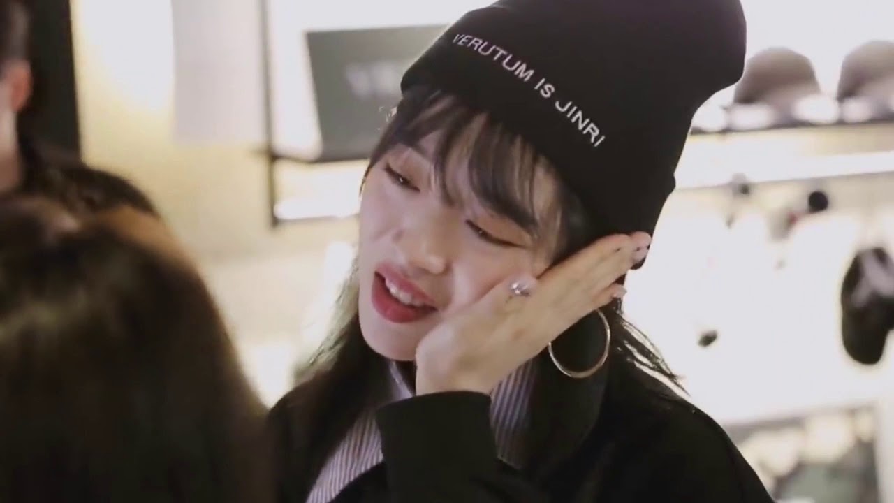 ミュージック IU REAL FANTASY 2012 SPECIAL DVD Amazon.co.jp | Real