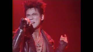 SHAKE THE FAKE TOUR - YouTube