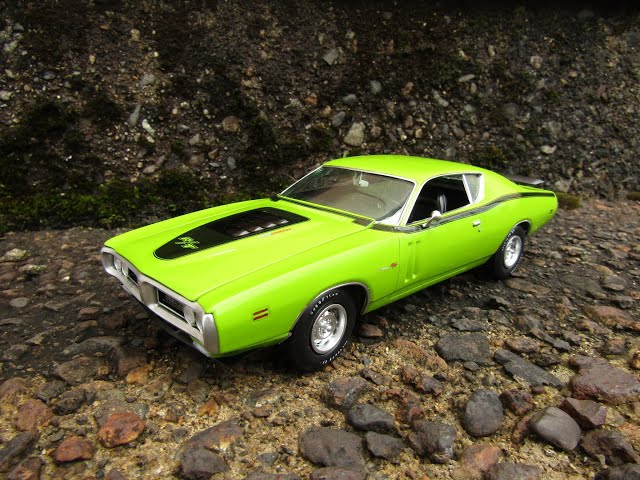 T-GARAGE店長がキットレビュー＆製作 AMTアーテル 1/25 '71ダッジ