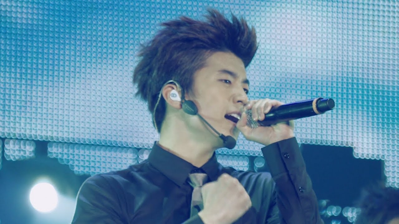 2PM Take Off 「ARENA TOUR 2011 'REPUBLIC OF 2PM'」 - YouTube