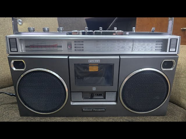 National Panasonic RX-5090T 4 Band Radio Cassette Recorder full