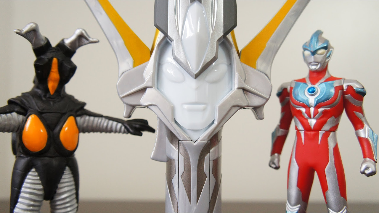 ウルトラヒーロー500とウルトラ怪獣500でウルトライブ！DXギンガ