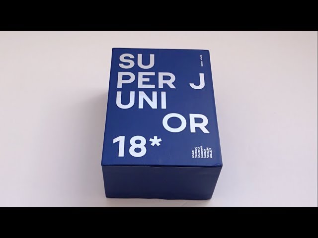 Unboxing Super Junior 슈퍼주니어 2018 Seasons Greetings (Does it