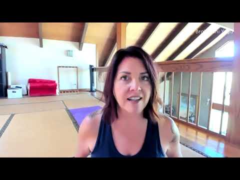 Talking Yoga History and Philosophy with Carlos Pomeda - YouTube