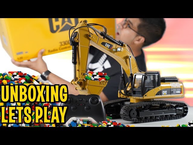 UNBOXING & LETS PLAY - Diecast Masters RC Excavator Caterpillar