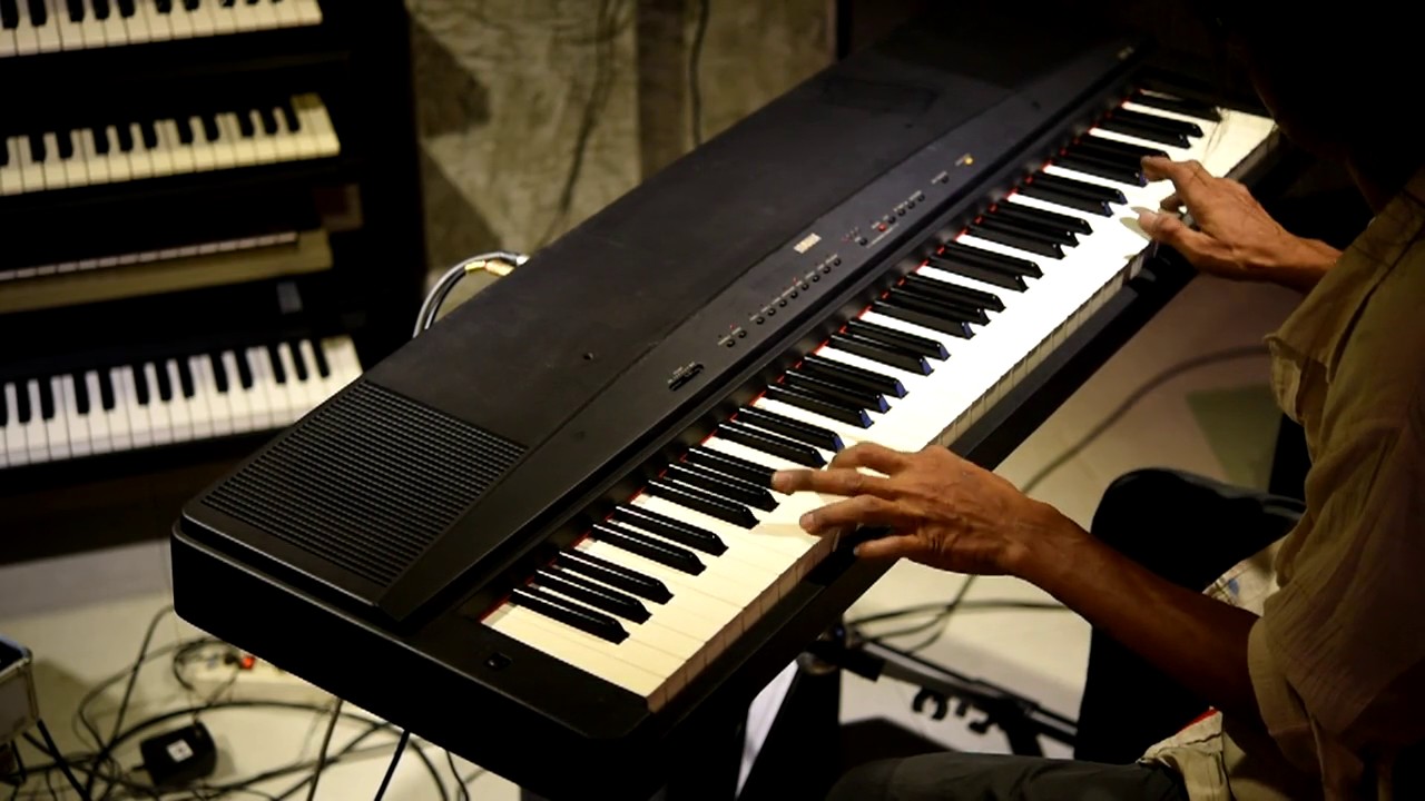 YAMAHA YPP 55 - YouTube