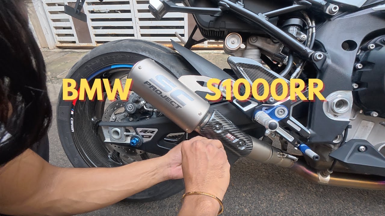 BMW S1000RR finally gets a full system Titanium SC Project CRT