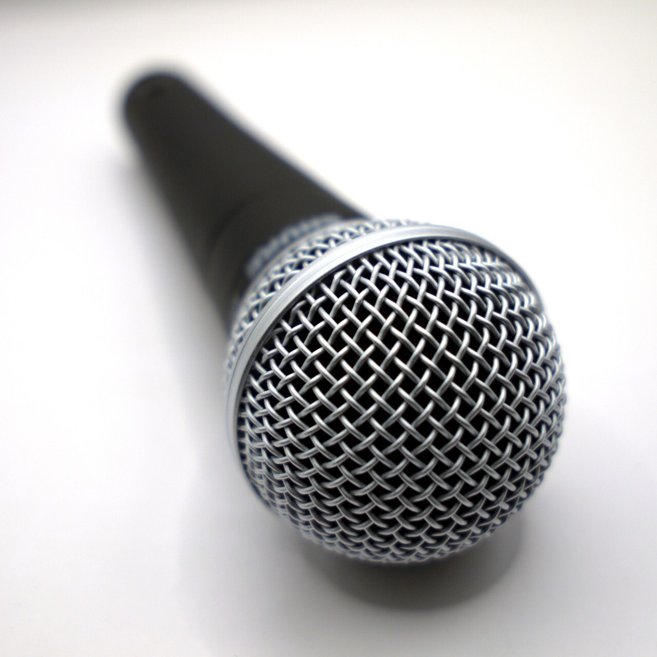 SHURE SM58-LCE 定番ボーカル用マイク（スイッチなし） - - 西尾楽器