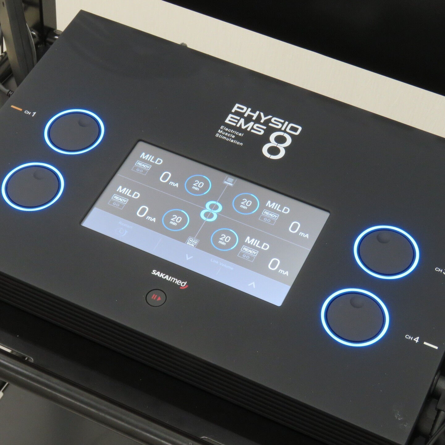 当院では最新のEMS機器「フィジオ8」を導入しております | ブログ