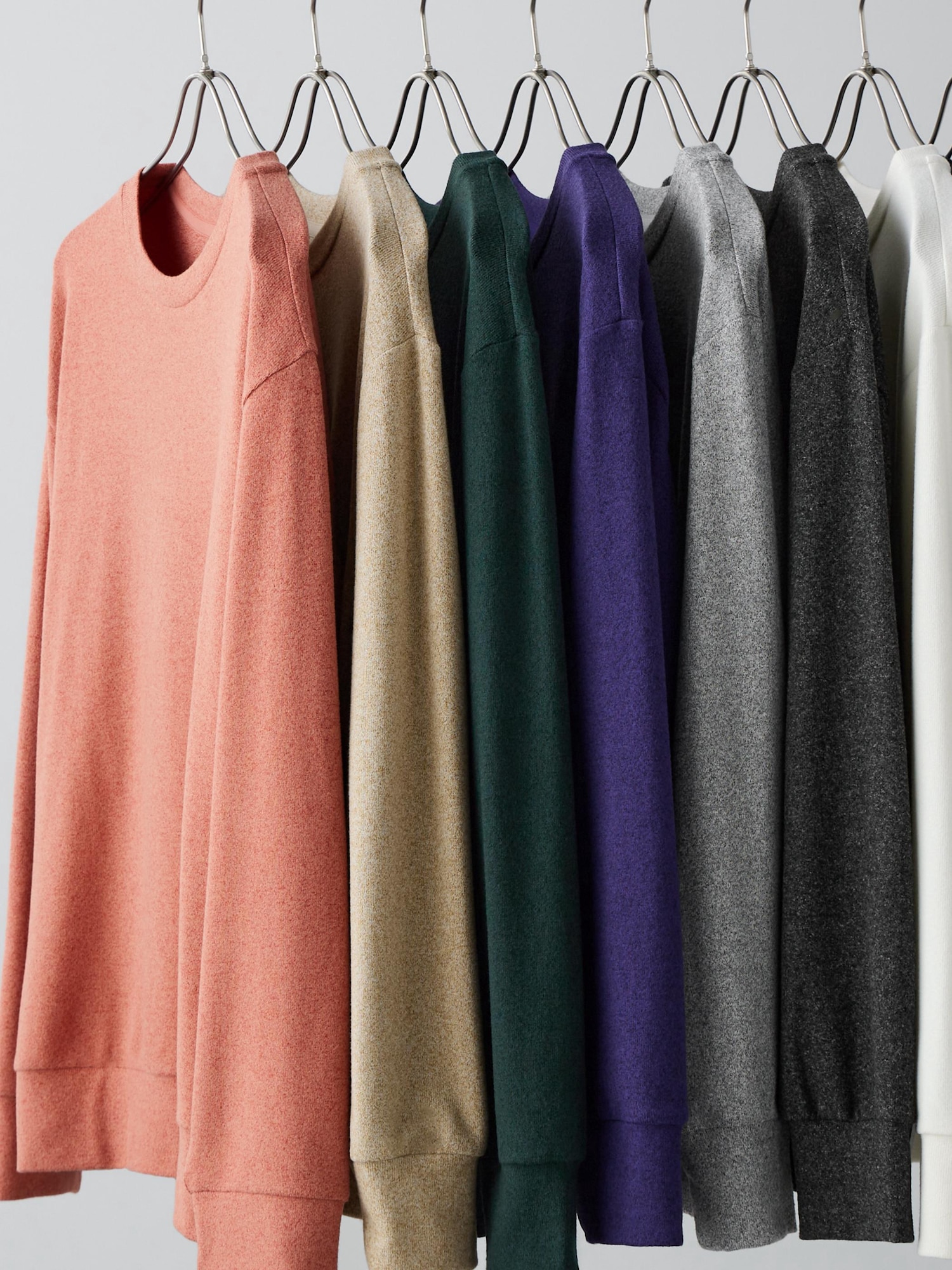 ユニクロ公式 | ソフトニットフリースクルーネックT