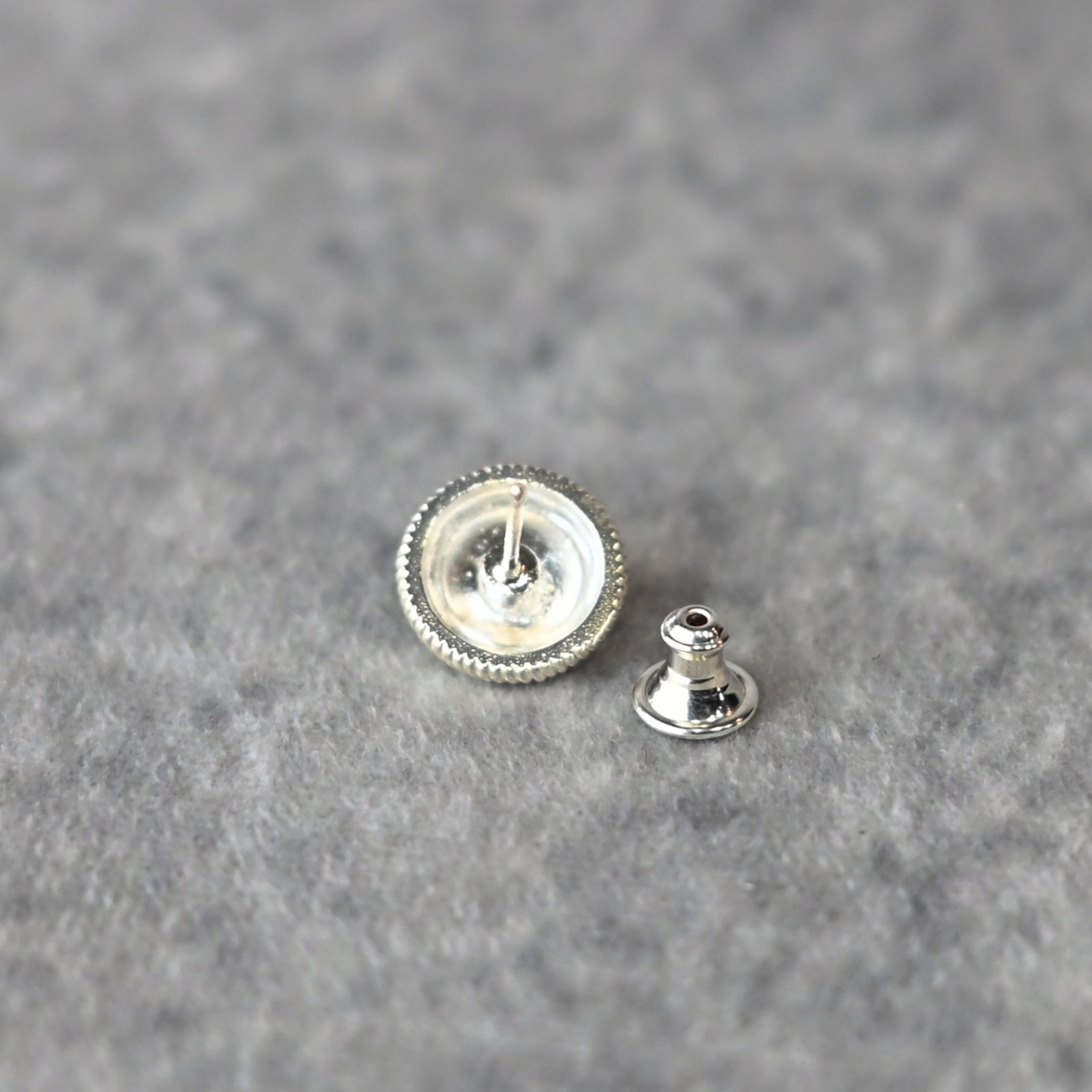 ISAMU KATAYAMA BACKLASH - The Line シルバー925ピアス (SILVER