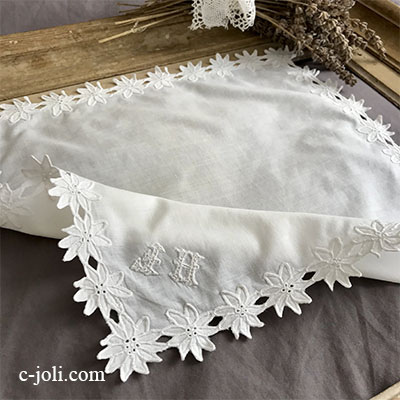 パリ発送】E1009 フランスアンティーク刺繍ハンカチ ホワイトワーク手