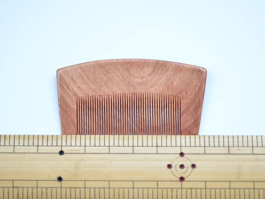 手挽き お六櫛 (木曽産 みねばり櫛) | 古今堂 ふだん着物屋