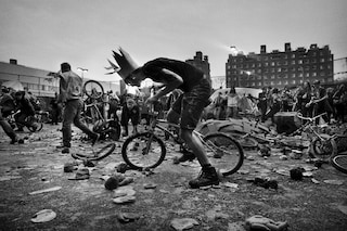 Anarchic photos show life inside of a Brooklyn bike club | Dazed