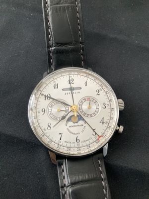 Zeppelin LZ 129 Hindenburg Moonphase (40mm) Silver Dial / Black