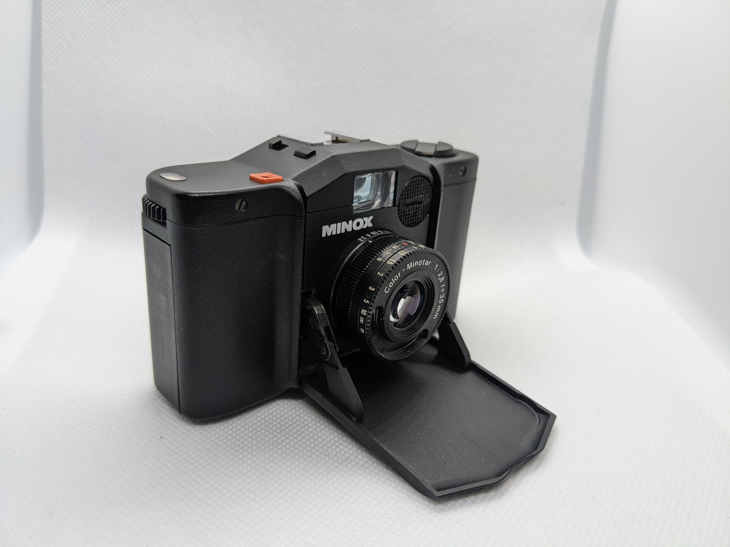 Ginfax Coca Cola Can Camera with case, strap and user manual