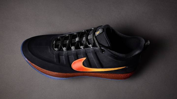 Devin Booker Officially Debuts the Nike Book 2