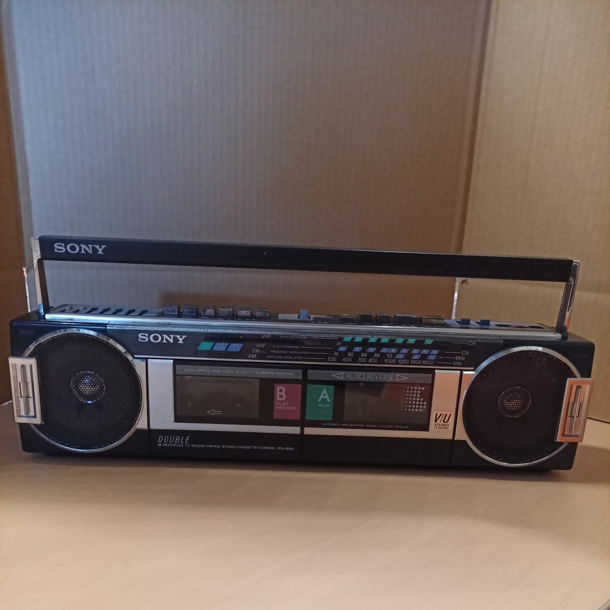 最終値下げ】SONY SPORTS ラジカセ CFS-V75オリーブ ソニー 最終値下げ