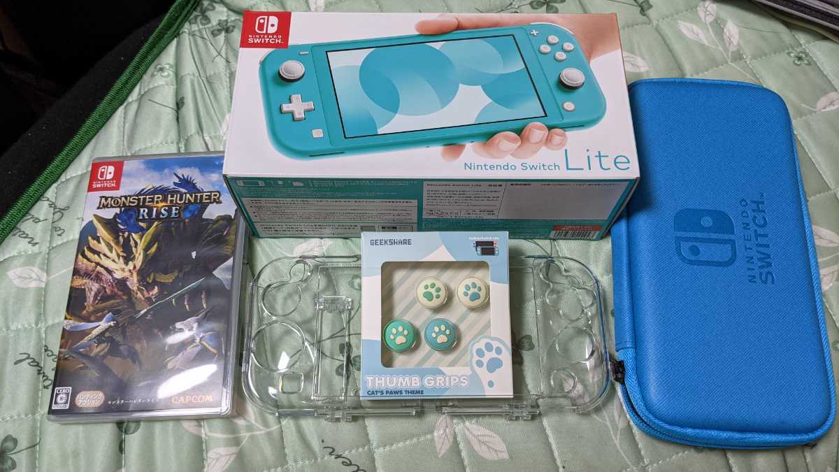 Nintendo Switch Lite ターコイズ モンハンケース付 Nintendo Switch
