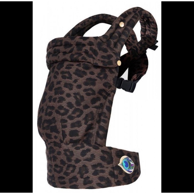 artipoppe アーティポッペ ブラック 抱っこひも 刺繍デザイン