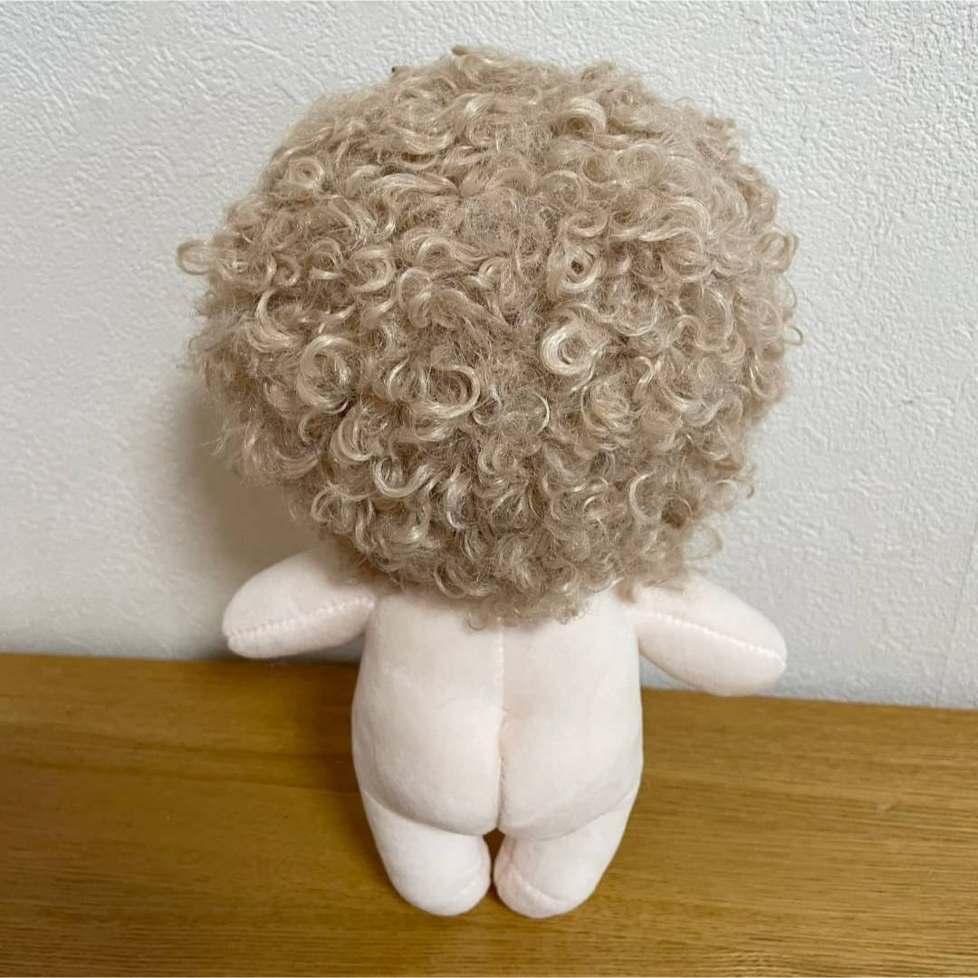 再入荷✨BTS❤️V テテ テヒョン パーマ ちび ぬいぐるみ 20cmの通販