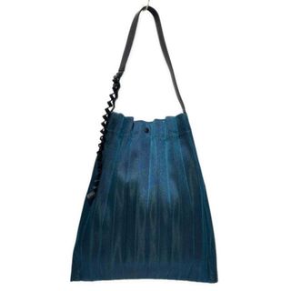 PLEATS PLEASE ISSEY MIYAKE（バッグ）のフリマアイテム一覧