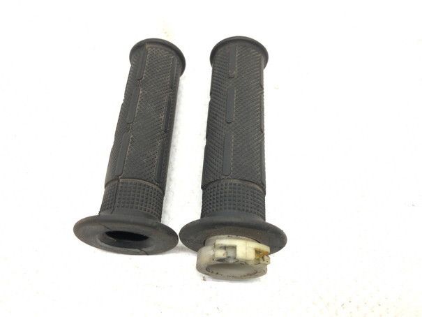 ウェビックガレージセール | 437【レターパック】☆グリップ