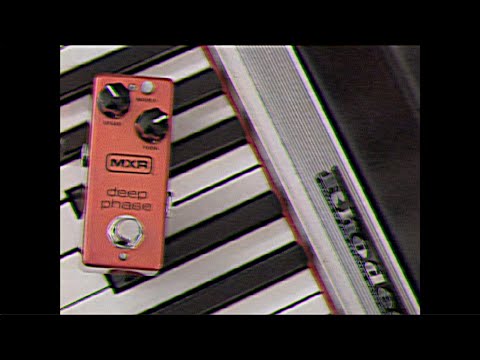 MXR M279 Deep Phase Pedal | Sweetwater