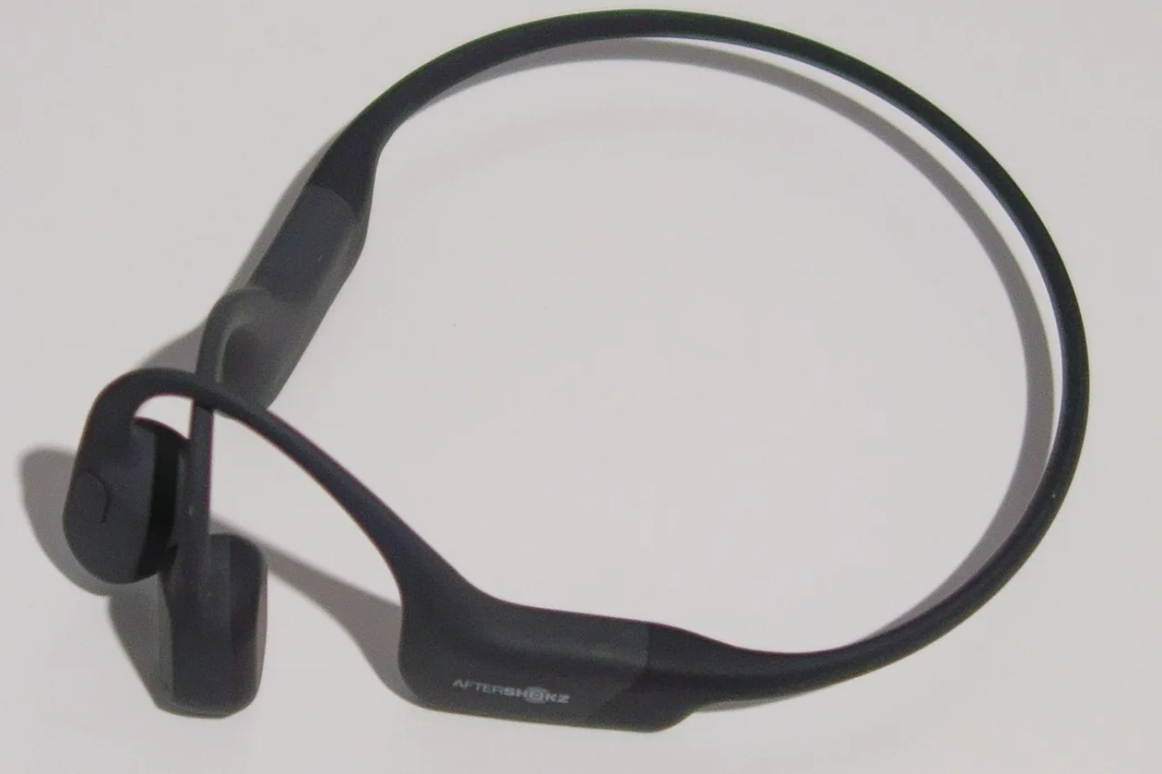 AfterShokz 骨伝導ワイヤレスヘッドホン テレビ用(ABT01+AS801) - がとらぼ