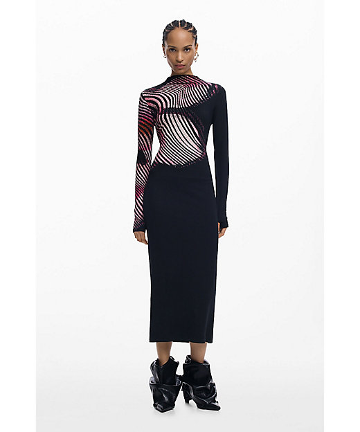 幾何学模様ロングニットワンピース 26SWVKX1 | Desigual