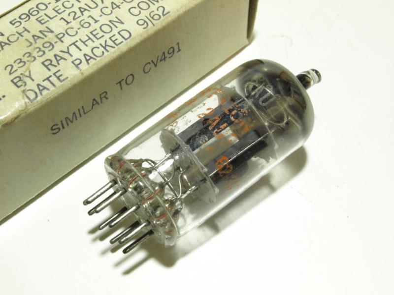 カメラのいわもと：真空管 12AU7、ECC82、同等管、類似管商品在庫一覧