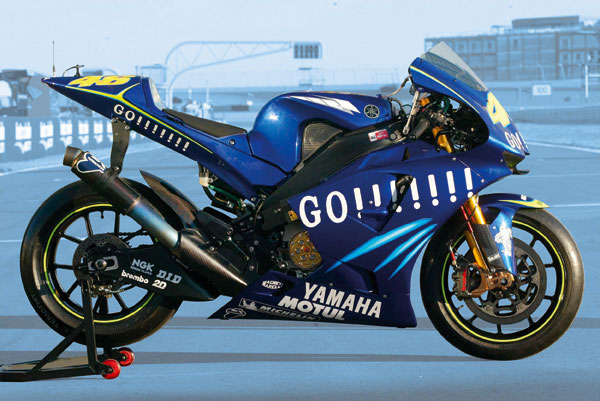 Yamaha YZR M1 MotoGP Champ.04 Italeri 4631