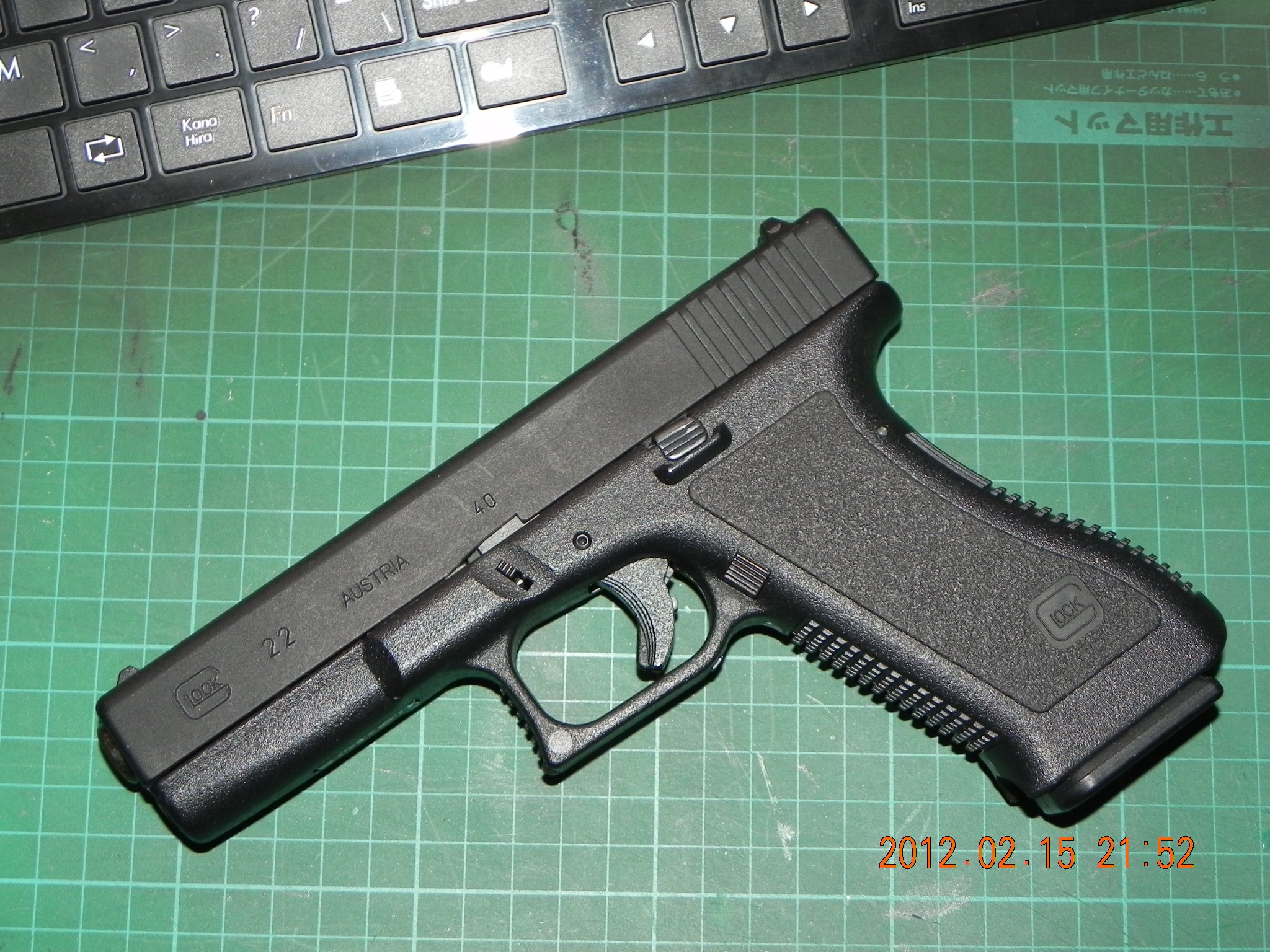 MGC Glock22 と思い入れと愛(っ´ω｀c)♪ | A Mind Beside Yourself