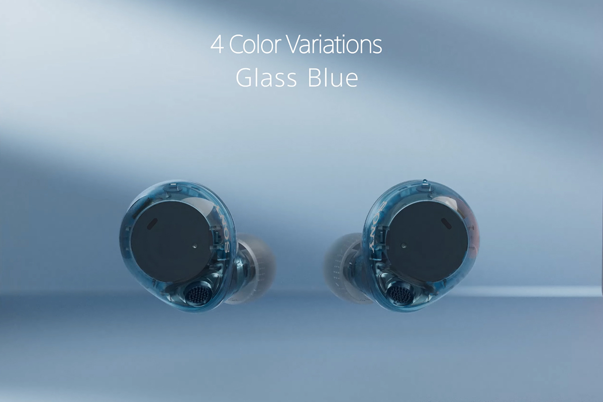 ソニーが海外発表したスケルトン仕様のグラスブルーの 新型NC対応完全