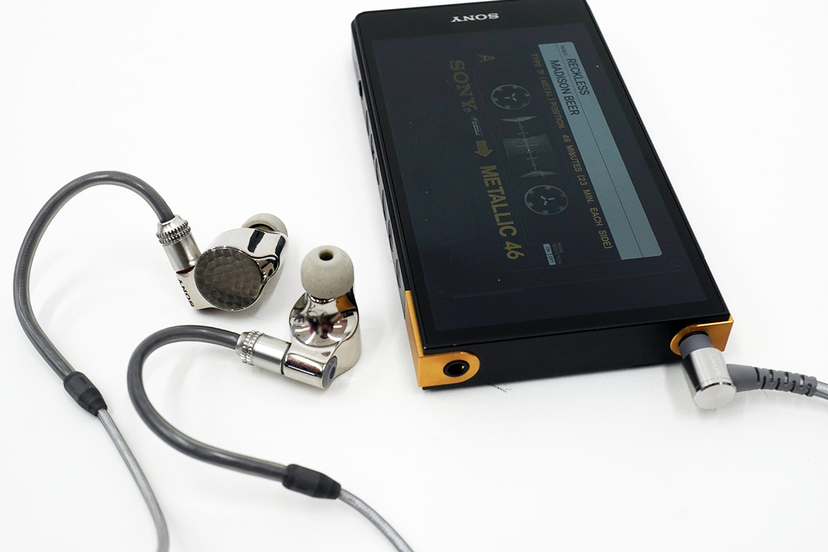 ウォークマン「NW-ZX707」に最良なヘッドホンを探る。バランス接続で
