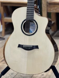 SFM-2 | 【クロサワ楽器店オンラインショップ】いい楽器とのいい出会い