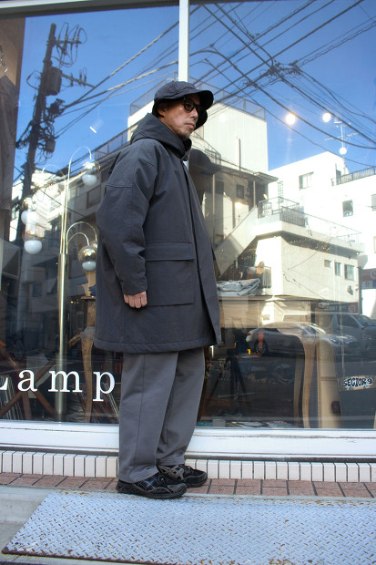 Still by hand ナイロンオックスシンサレートフードコート CO01243 [Lampa]