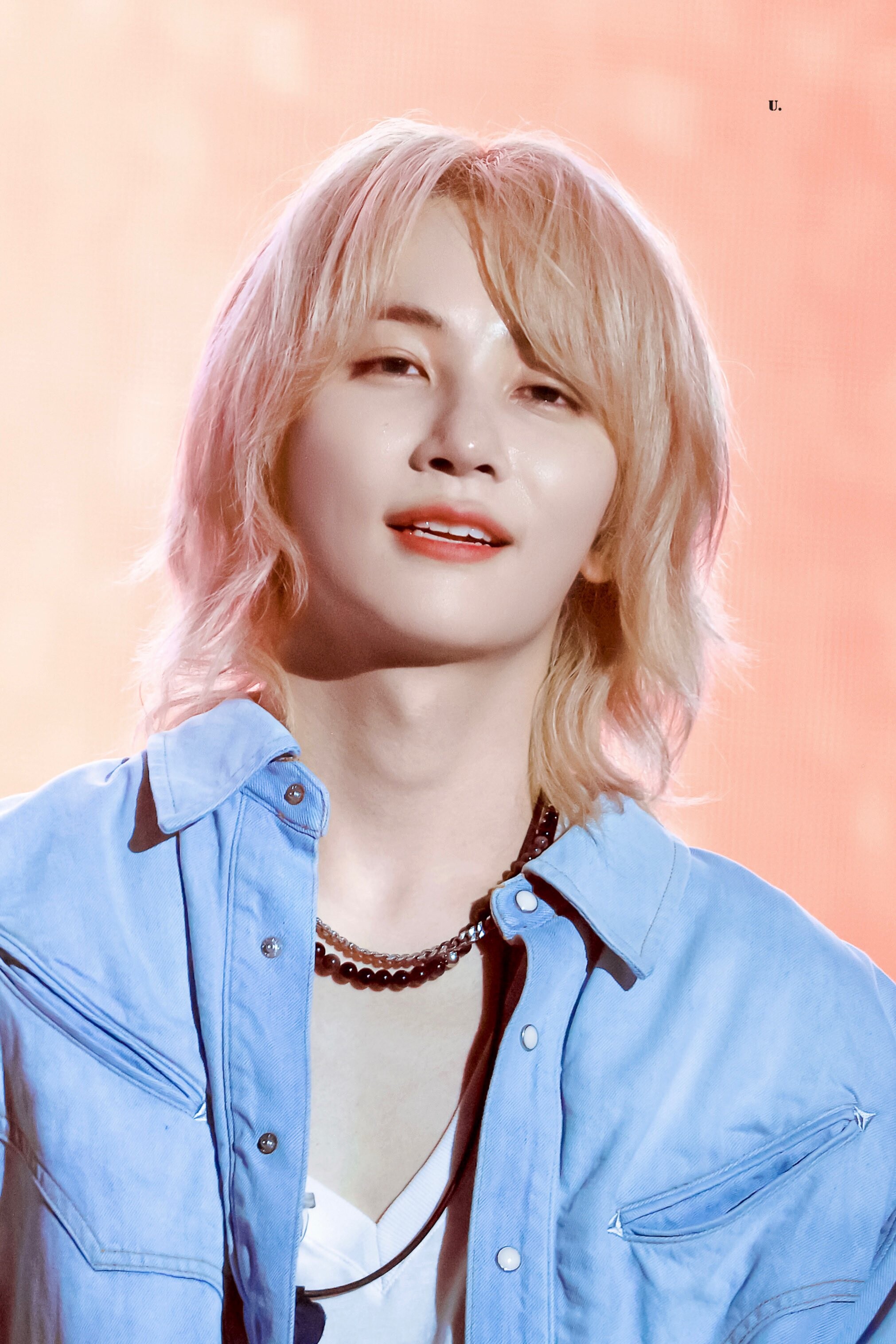 240909 SEVENTEEN Jeonghan - Lollapalooza in Berlin | kpopping