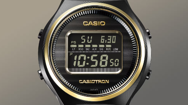 カシオトロンは、反転液晶でもやっぱり大人気！50周年限定「TRN-50ZE