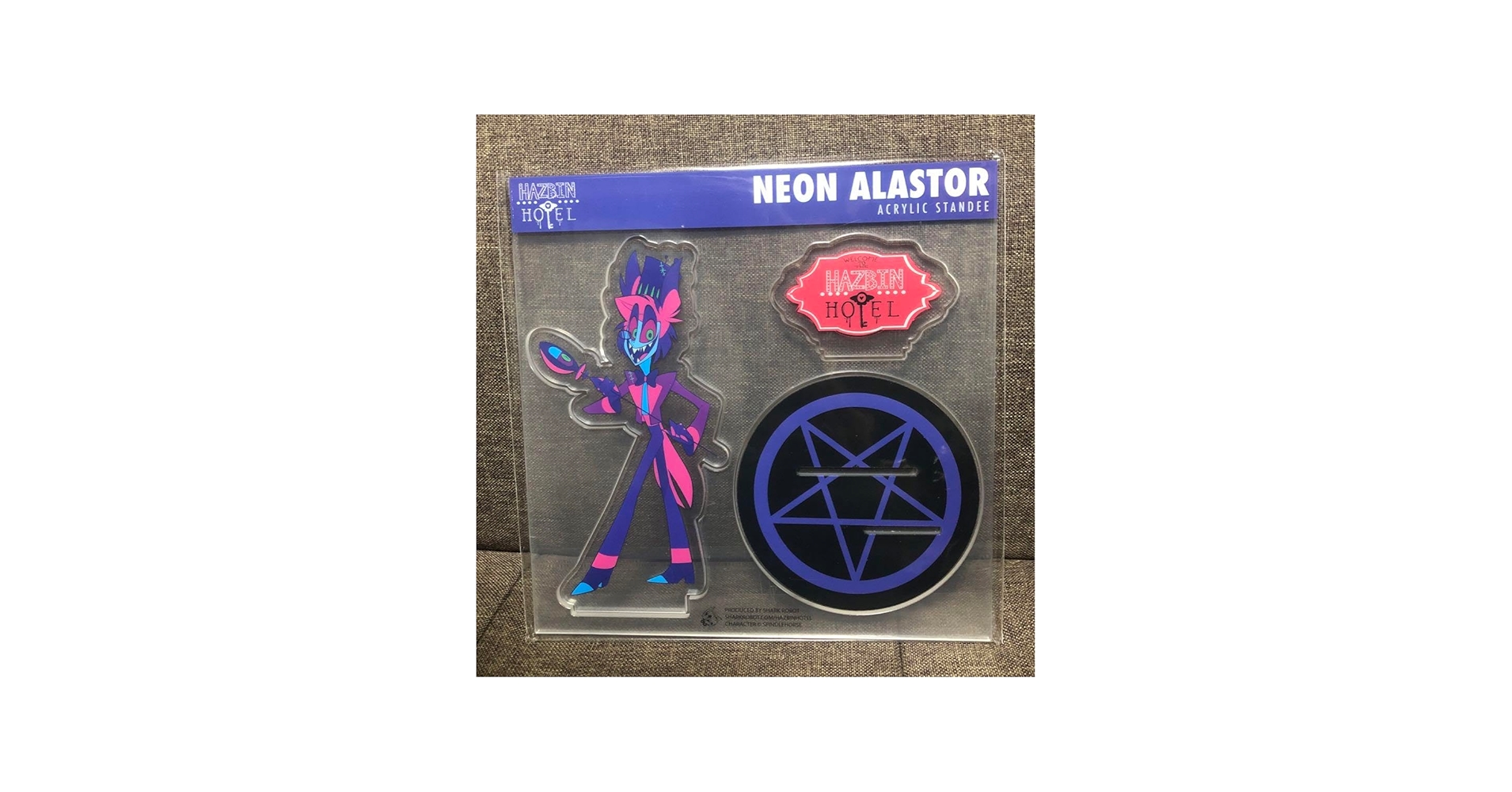 Amazon.co.jp: ハズビンホテル アラスター ネオン 公式 アクリル
