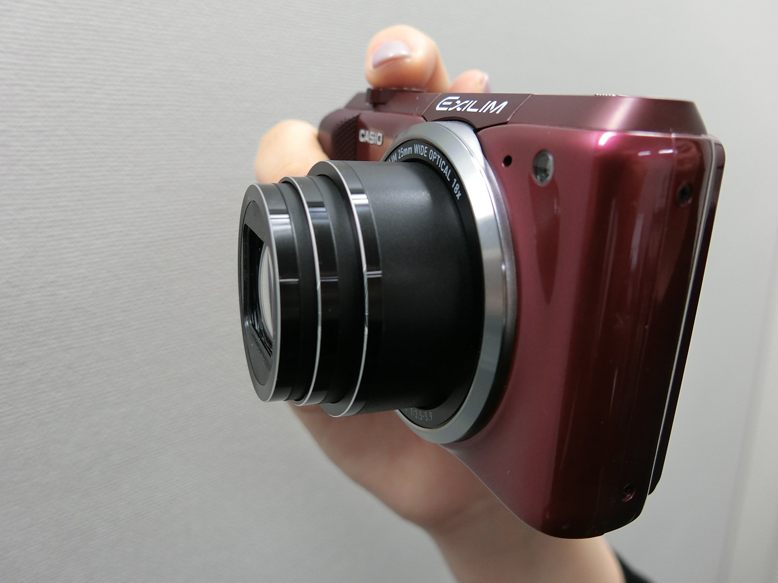 Amazon | CASIO デジタルカメラ EXILIM EXZR850RD 1610万画素 Wi-Fi