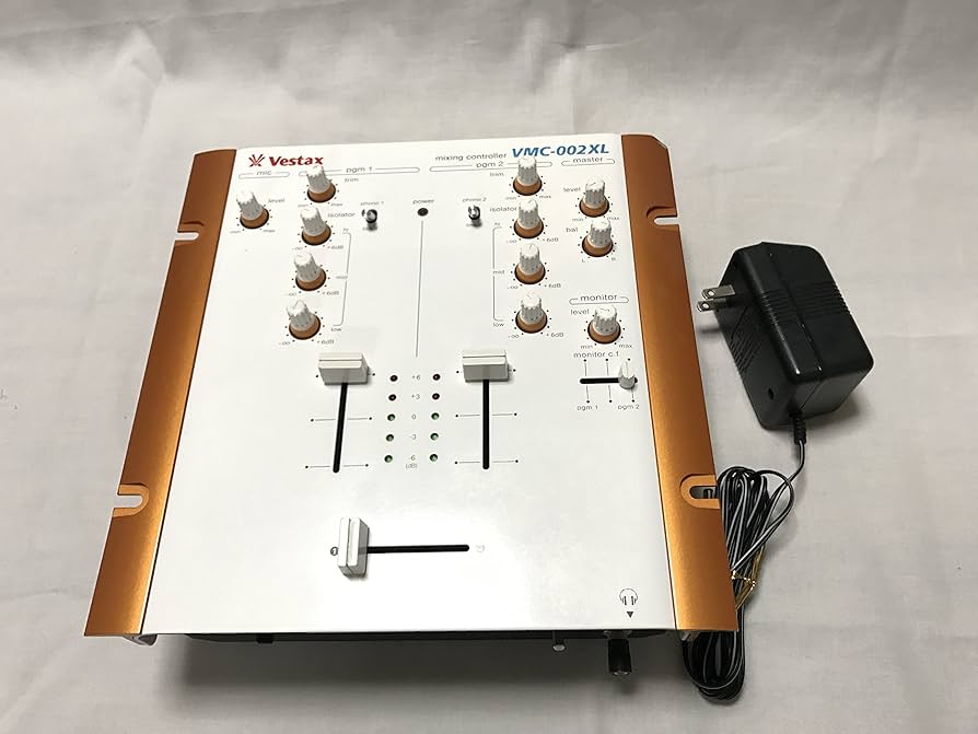 Amazon | VESTAX DJミキサー VMC-002XL | DJミキサー | 楽器・音響機器