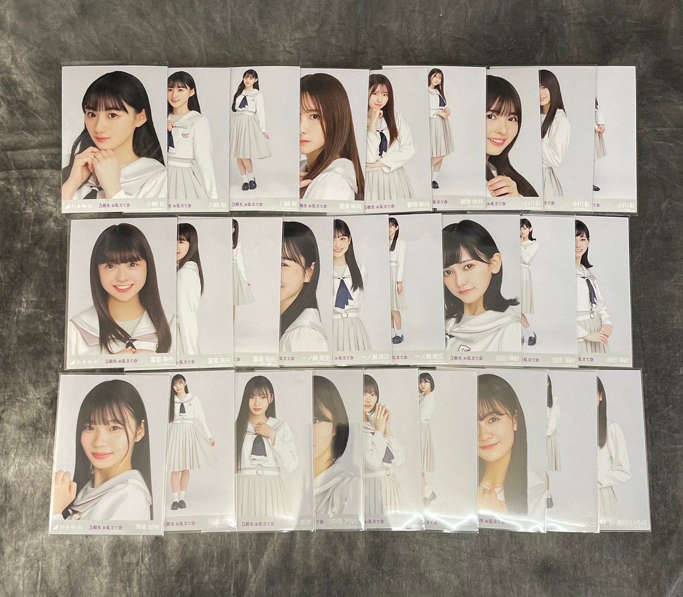 □乃木坂46生写真、グッズ買取＆品出ししました！□ | 万代書店 山梨本店