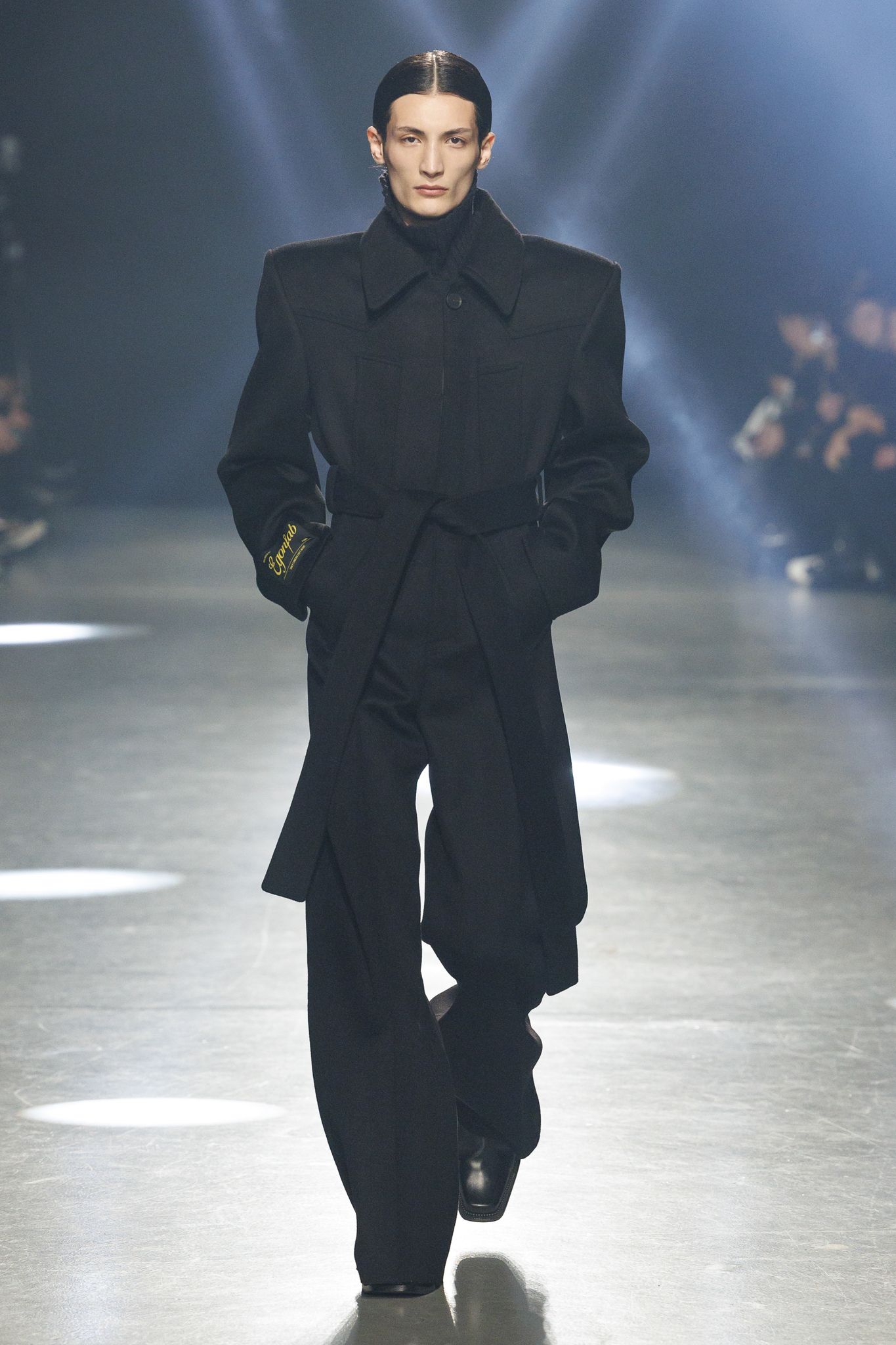 ルック】「エゴンラボ」2024-25年秋冬メンズ・コレクション - WWDJAPAN